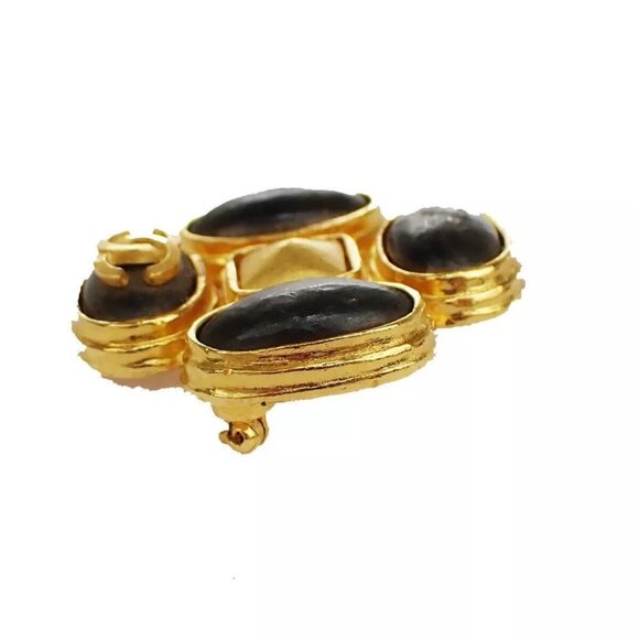 authenticity guaranteed CHANEL CC Logo Stone Pin Brooch GHW France - Picture 2 of 7